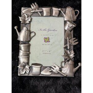 Amscan Home In The Garden 3.5" X 5" Metal Photo Frame With Garden Tools & Leaf
